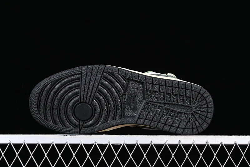 All categories Air Jordan Jordan series basketball shoes Air Jordan 1 Low Z version Air Jordan 1 Low AJ1 Joe 1 strap deconstruction low-top basketball shoes 553558-062